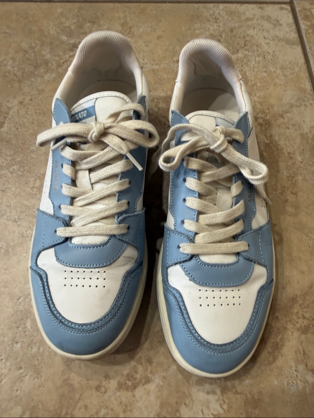 Axel Arigato sneakers